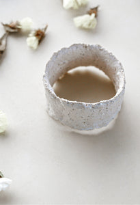 Ceramic napkin ring handmade in Portugal by Luz Editions
