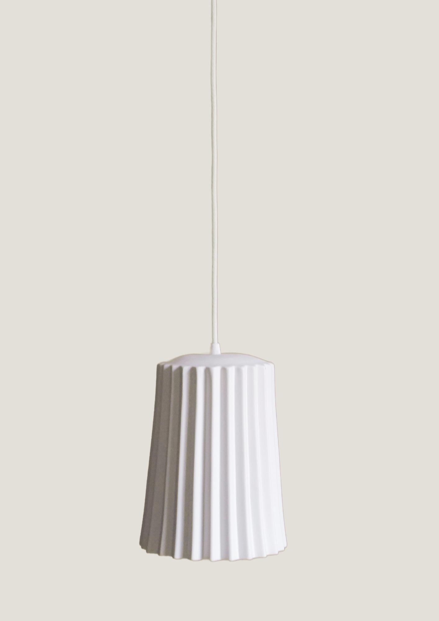 Elvas - Porcelain Pendant Light - White