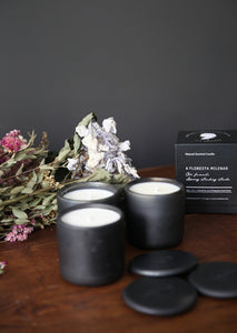 Vegan candle perfumed tea Lapsang Souchong by Luz Editions